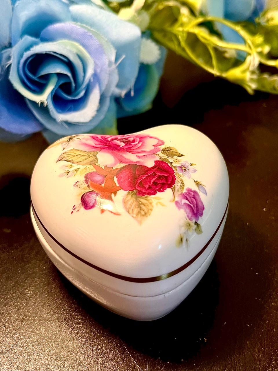 Floral Heart-Shaped Ceramic Trinket Box 2 Inch