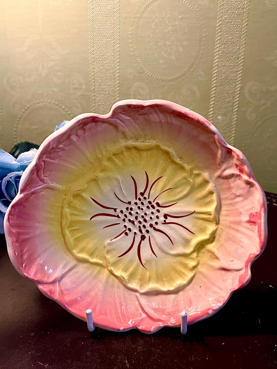 Pink Yellow Flower-Shaped Decorative Plate 5 Inch