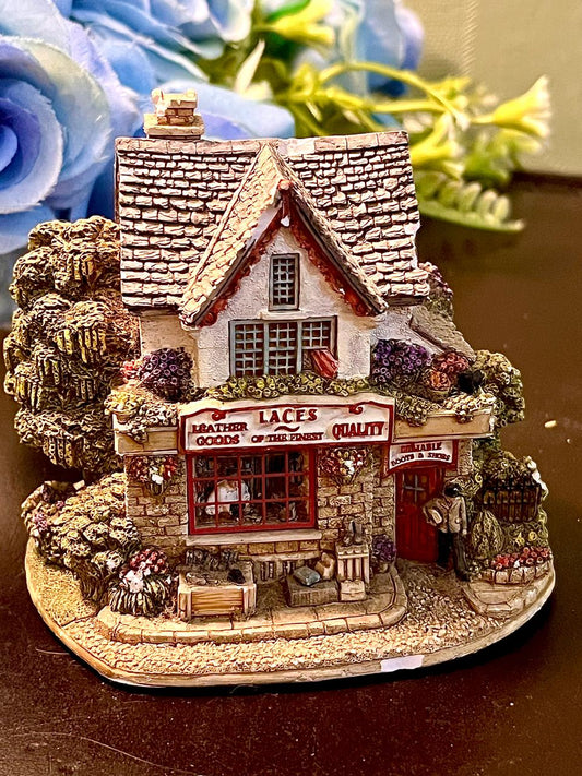 Country Shop and Stone Cottage Miniature Figurine 4 Inch