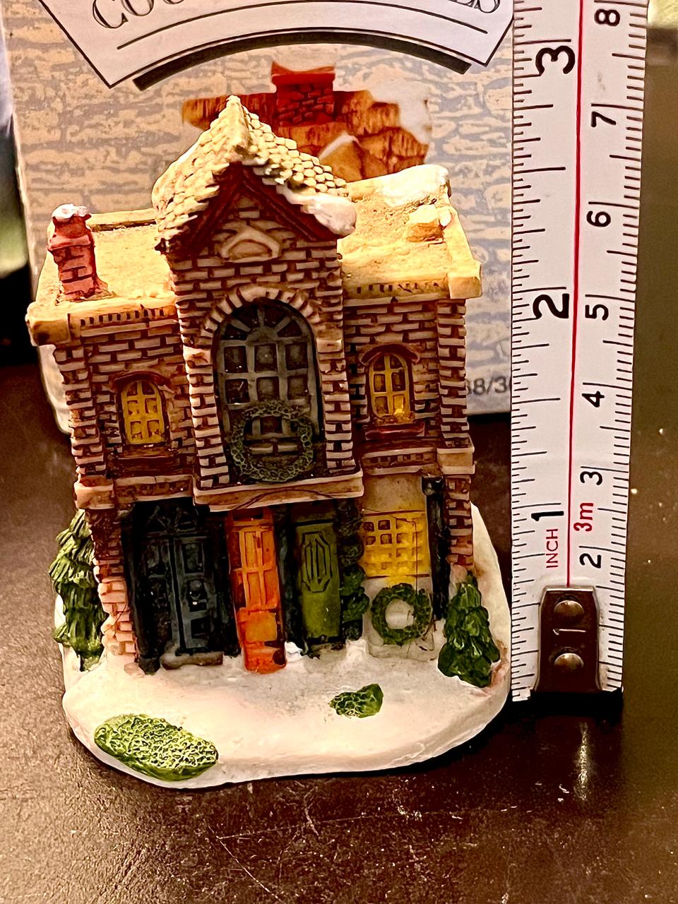 Country Homes Snowy Townhouse Miniature Decor 3 Inch