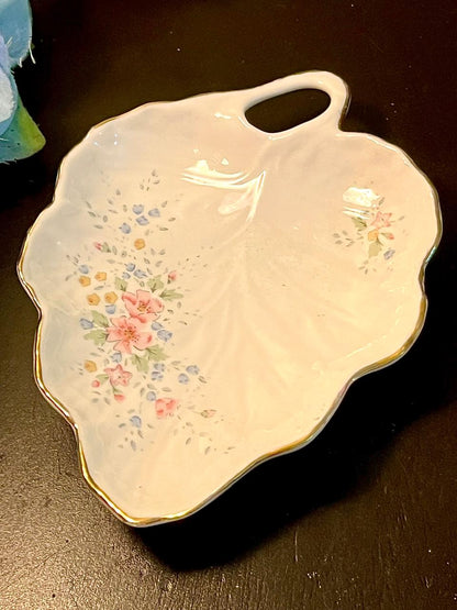 Elizabethan Inglewood Floral Leaf Dish 5.25 Inch