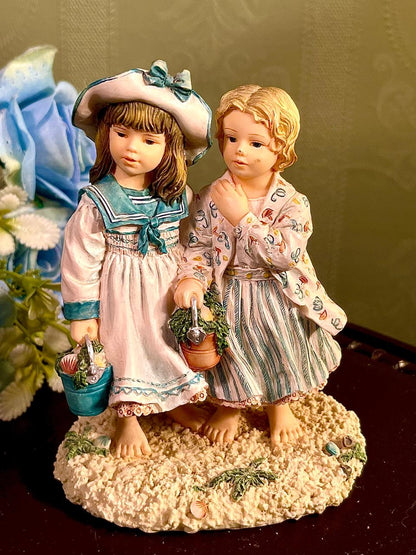 Children Beach Figurine with Seashell Buckets 5 Inch