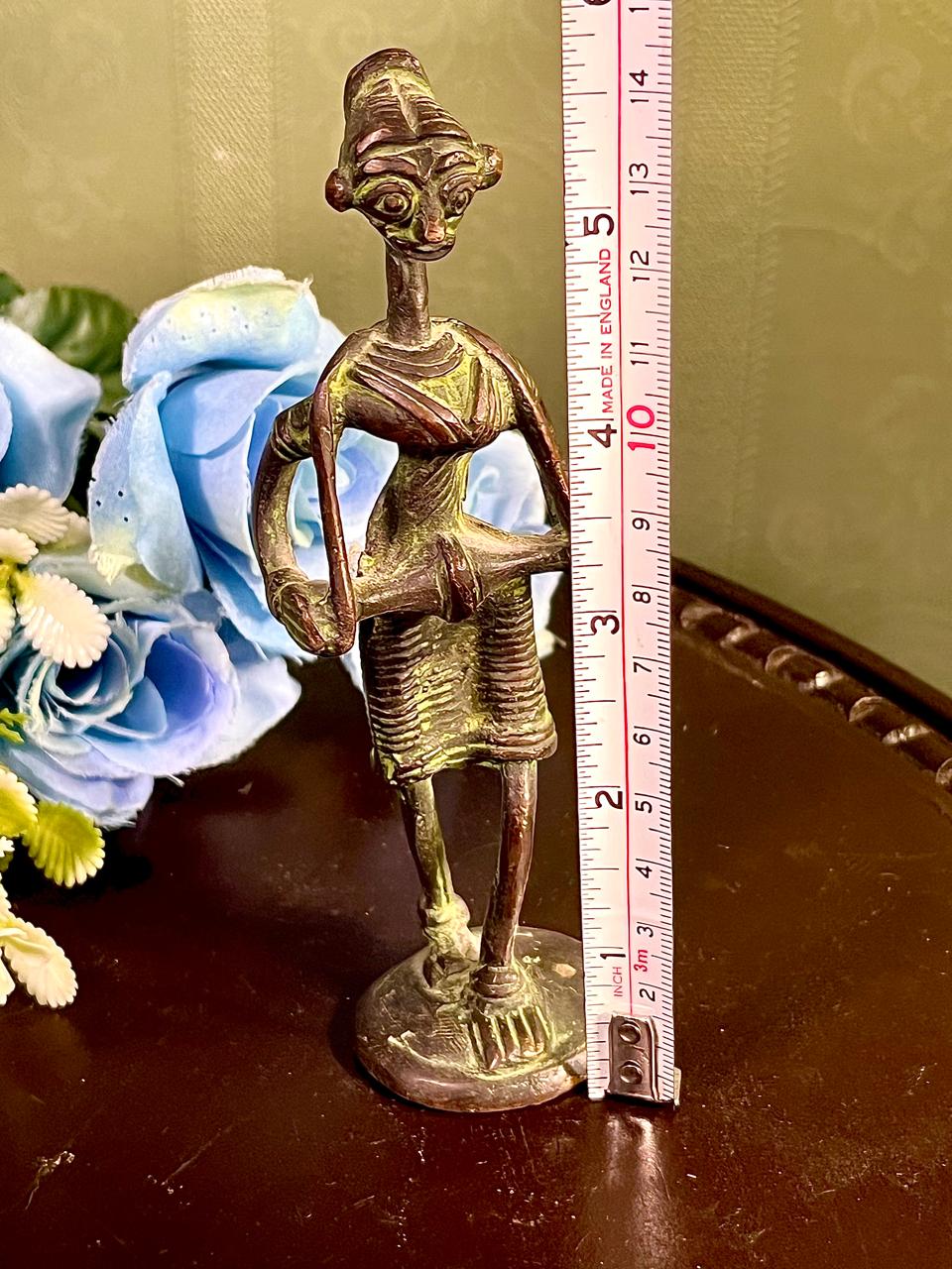 Abstract Musician Figurine Bronze Tone 5.5 Inch