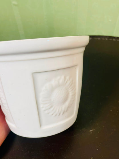 Vintage White Ceramic Planter Embossed Floral Design 13 cm