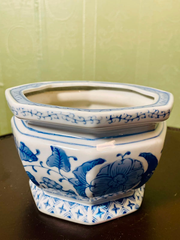 Blue & White Floral Ceramic Planter Octagonal 16 cm