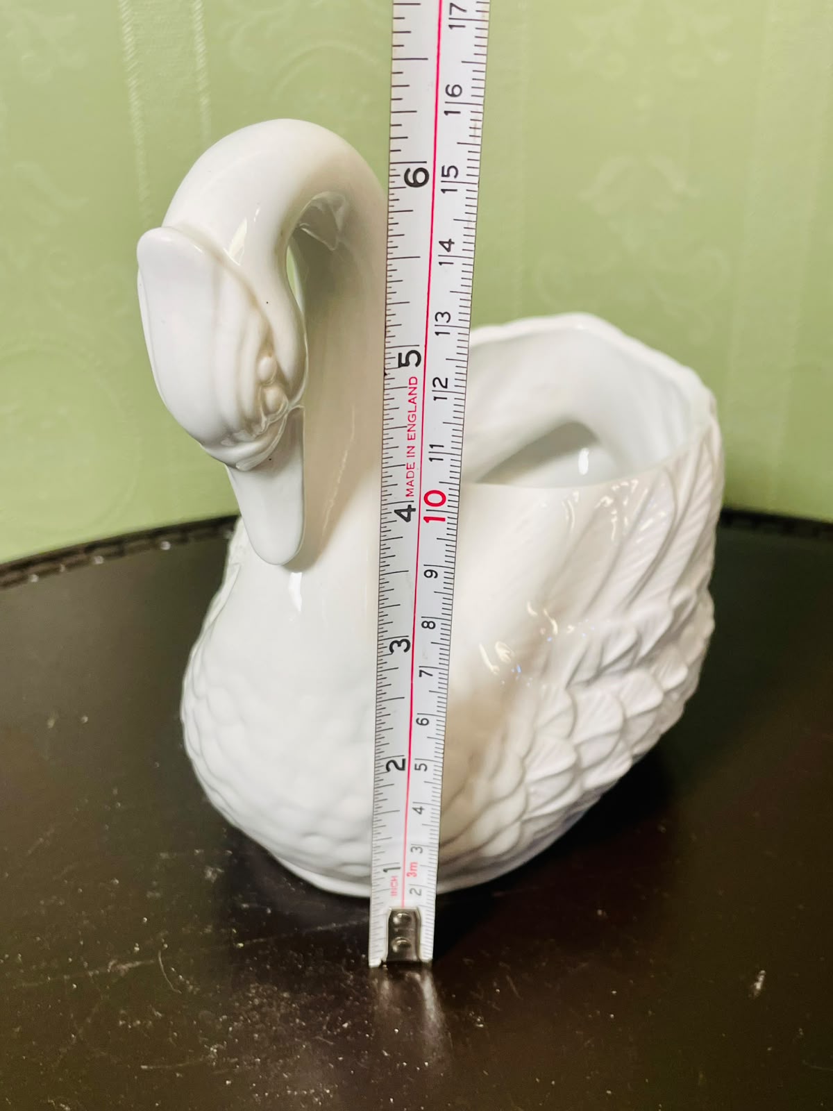 White Ceramic Swan Planter Vase Sculptural Bird Decor 16 cm