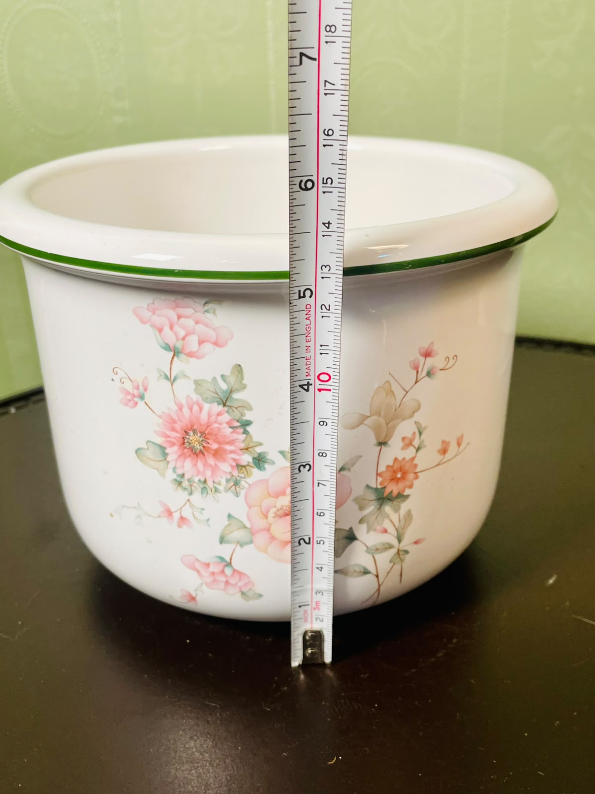 Vintage Floral Ceramic Planter Pot White Pink Green 17 cm