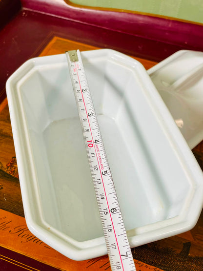 Schmidt by Artis White Oven-Safe Covered Dish 18cm