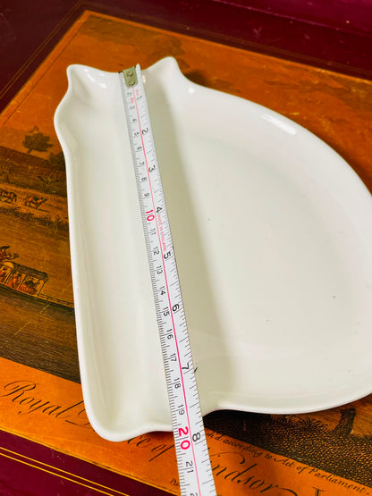 Vintage White Cat-Shaped Ceramic Serving Dish 20cm