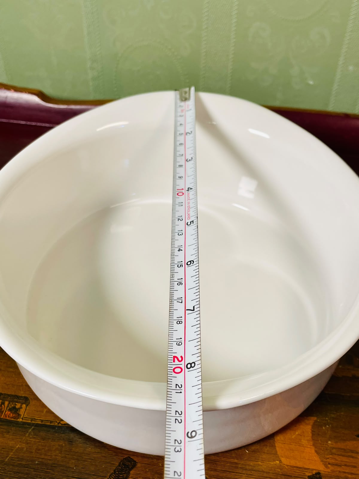 Dema White Fine Porcelain Round Baking Dish 22cm | Oven Safe