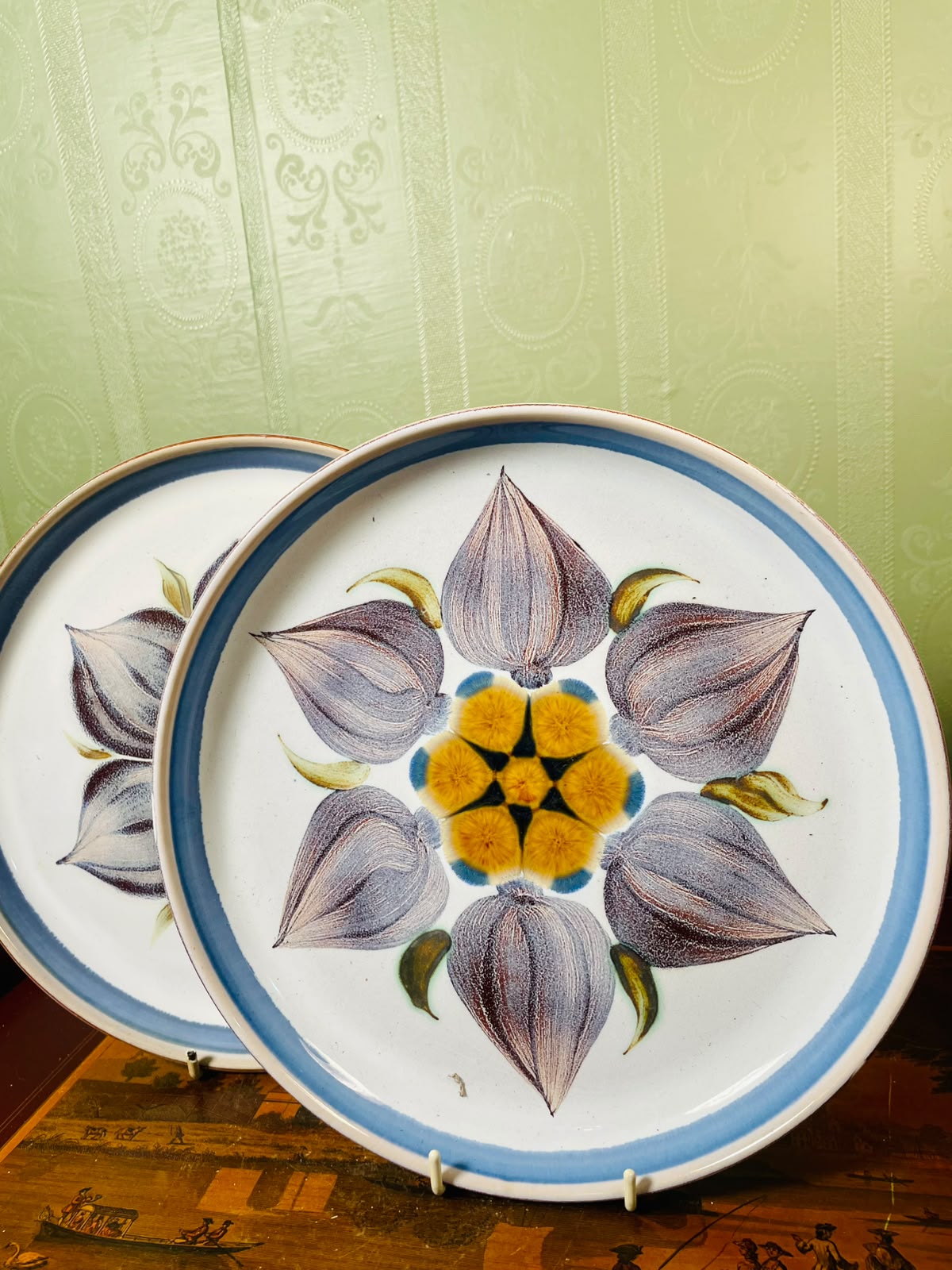 Denby Chatsworth Floral Handpainted Decor Plates 2-Piece Set 26cm