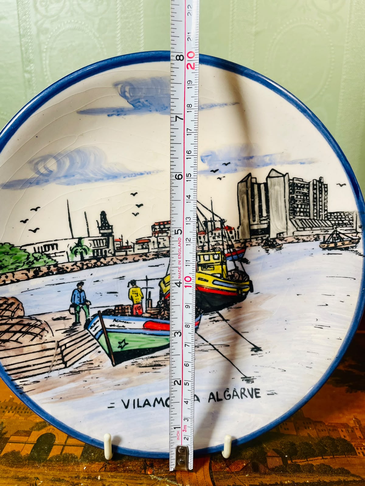 Vintage Vilamoura Algarve Hand-Painted Ceramic Souvenir Plate – Portuguese Harbour Scene, 20 cm