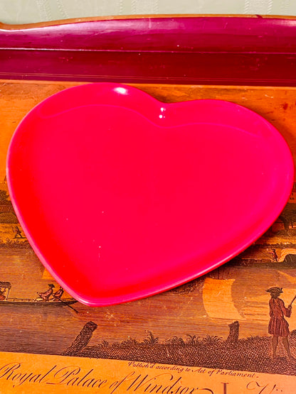 FLORA Heart-Shaped Ceramic Serving Plate – Red Valentine's Platter, 18 cm