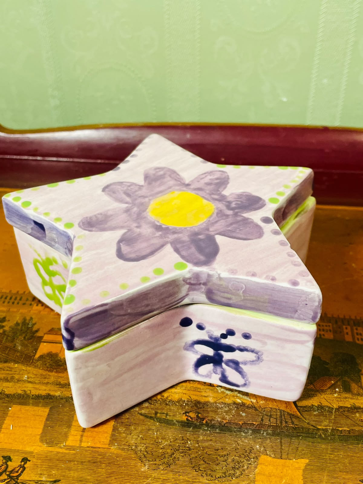 Hand painted Purple & Green Floral Star Ceramic Bowls 2-Piece 13cm
