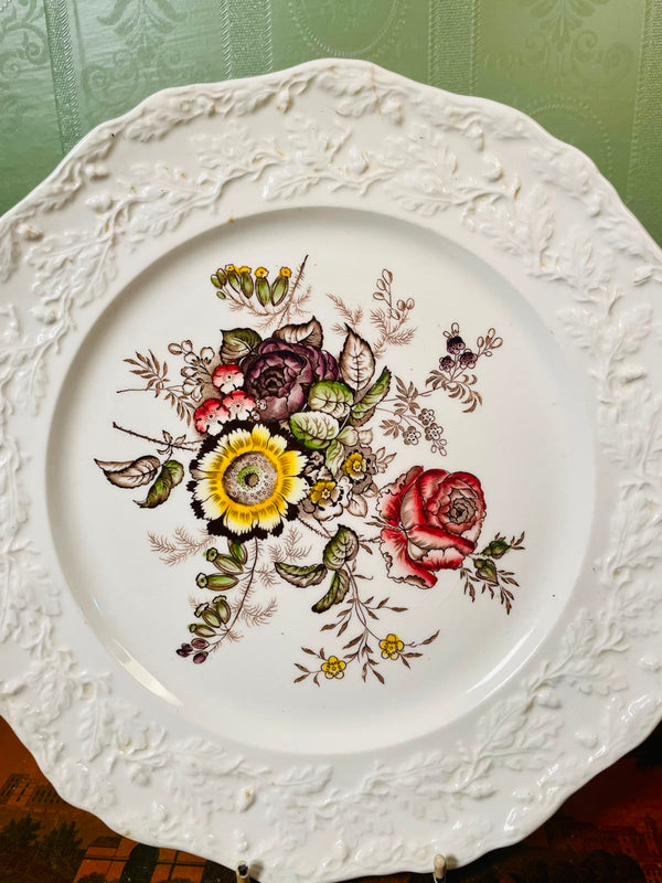 Mason’s Stratford Floral Ironstone Decorative Plate 25cm