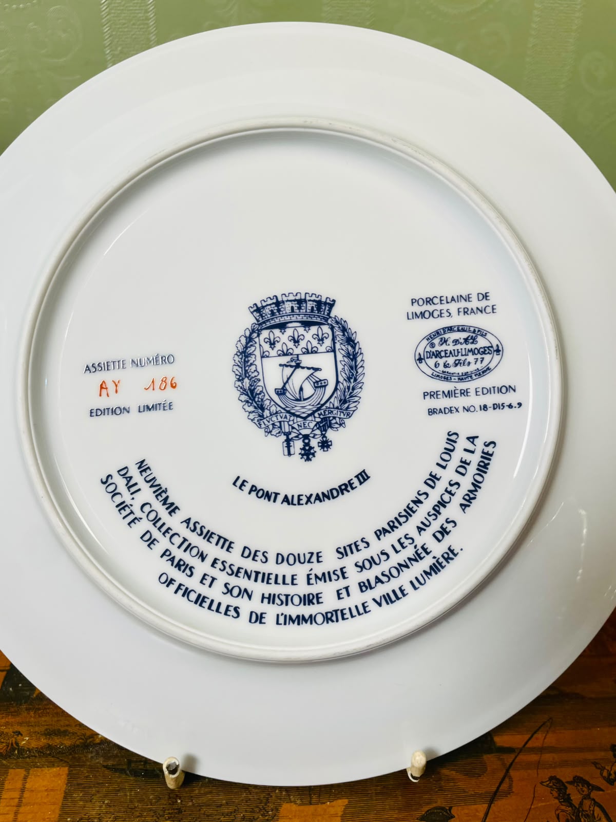 Porcelaine de Limoges Le Pont Alexandre III Wall Plate 21cm