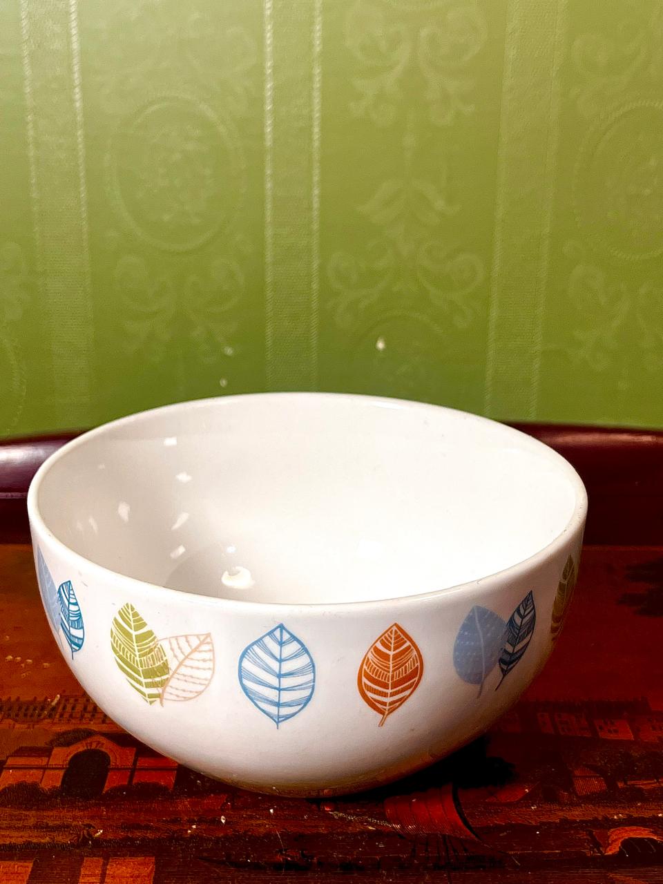Wilko Ceramic Bowl Multicolour Leaf Design 15 cm