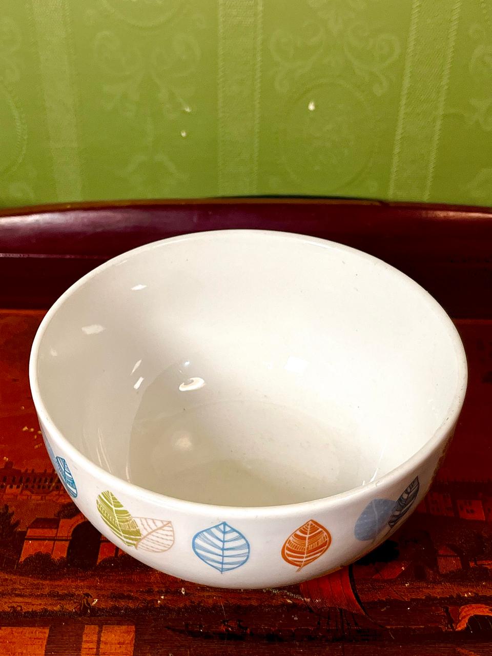 Wilko Ceramic Bowl Multicolour Leaf Design 15 cm