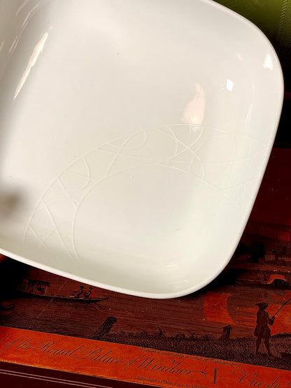 Jamie Oliver by Queens White Square Serving pasta plater 23 cm
