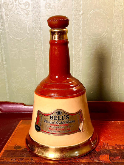 Vintage Bell’s Scotch Whisky Ceramic Decanter 75cl Wade Perth Scotland