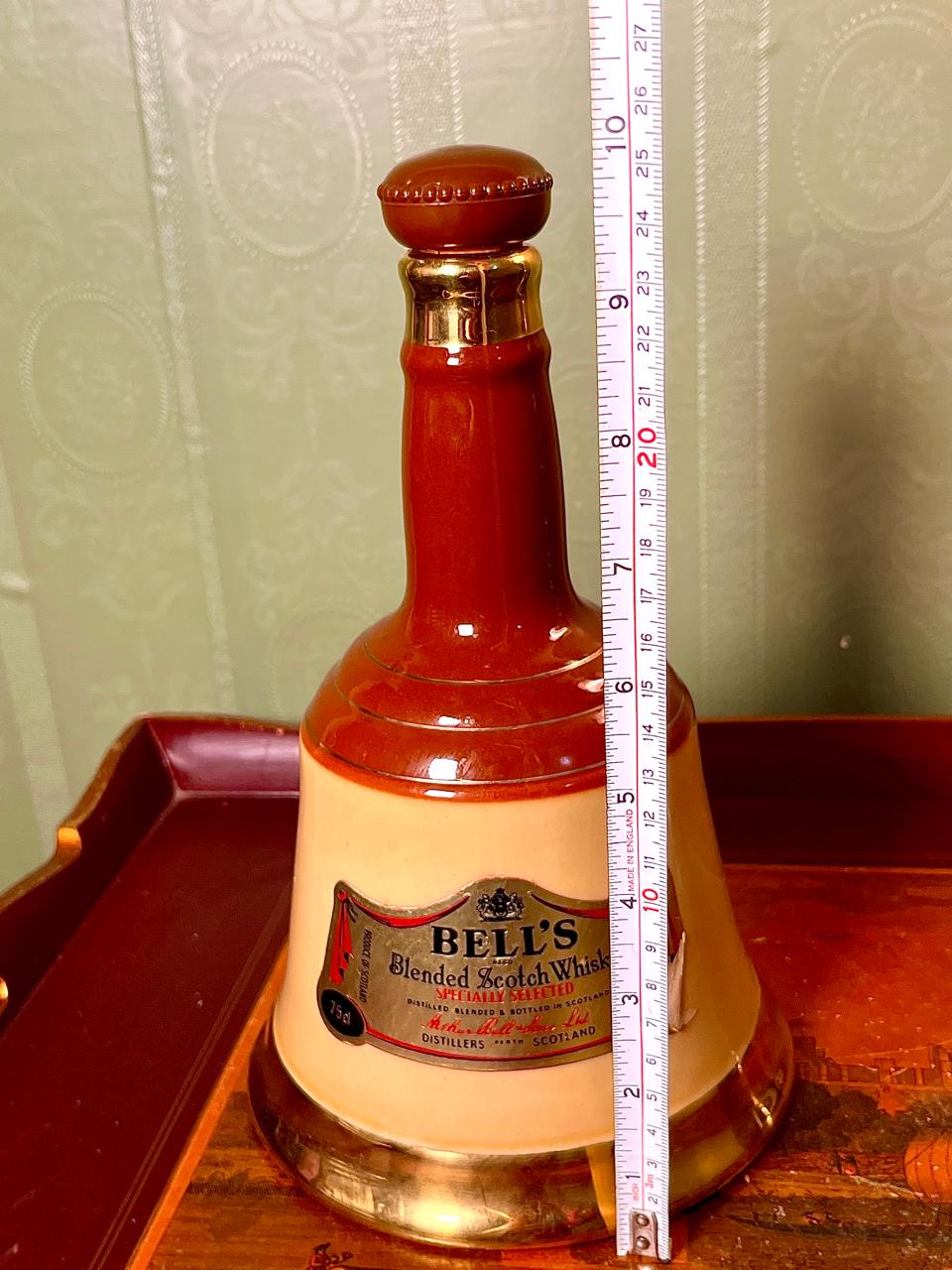 Vintage Bell’s Scotch Whisky Ceramic Decanter 75cl Wade Perth Scotland