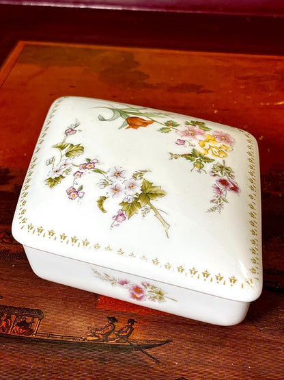 Wedgwood Mirabelle Bone China Floral Lidded Box, 5.5 in