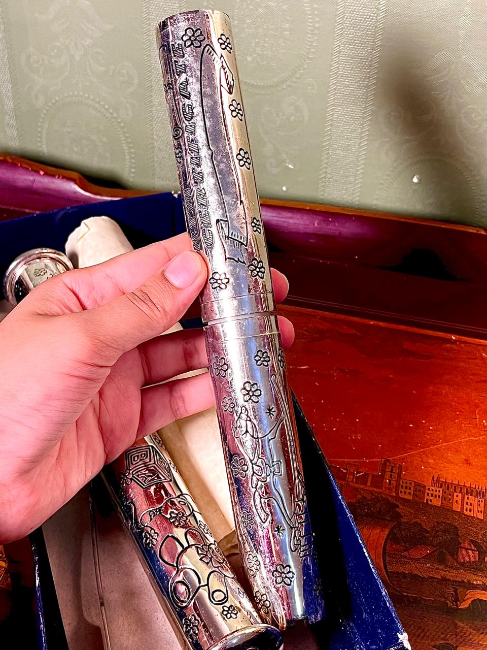 Silver-Tone Keepsake Scroll Holder Set – 10 in