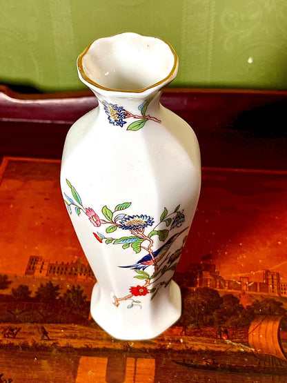 Tall Aynsley Floral Bird Vase with Gold Trim – 7.5 in