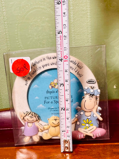 Friendship Angel Photo Frame with Raised Figures Approx. 11cm