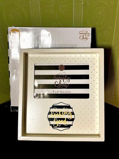 Simply Chic Looking Good Photo Frame 10x15cm