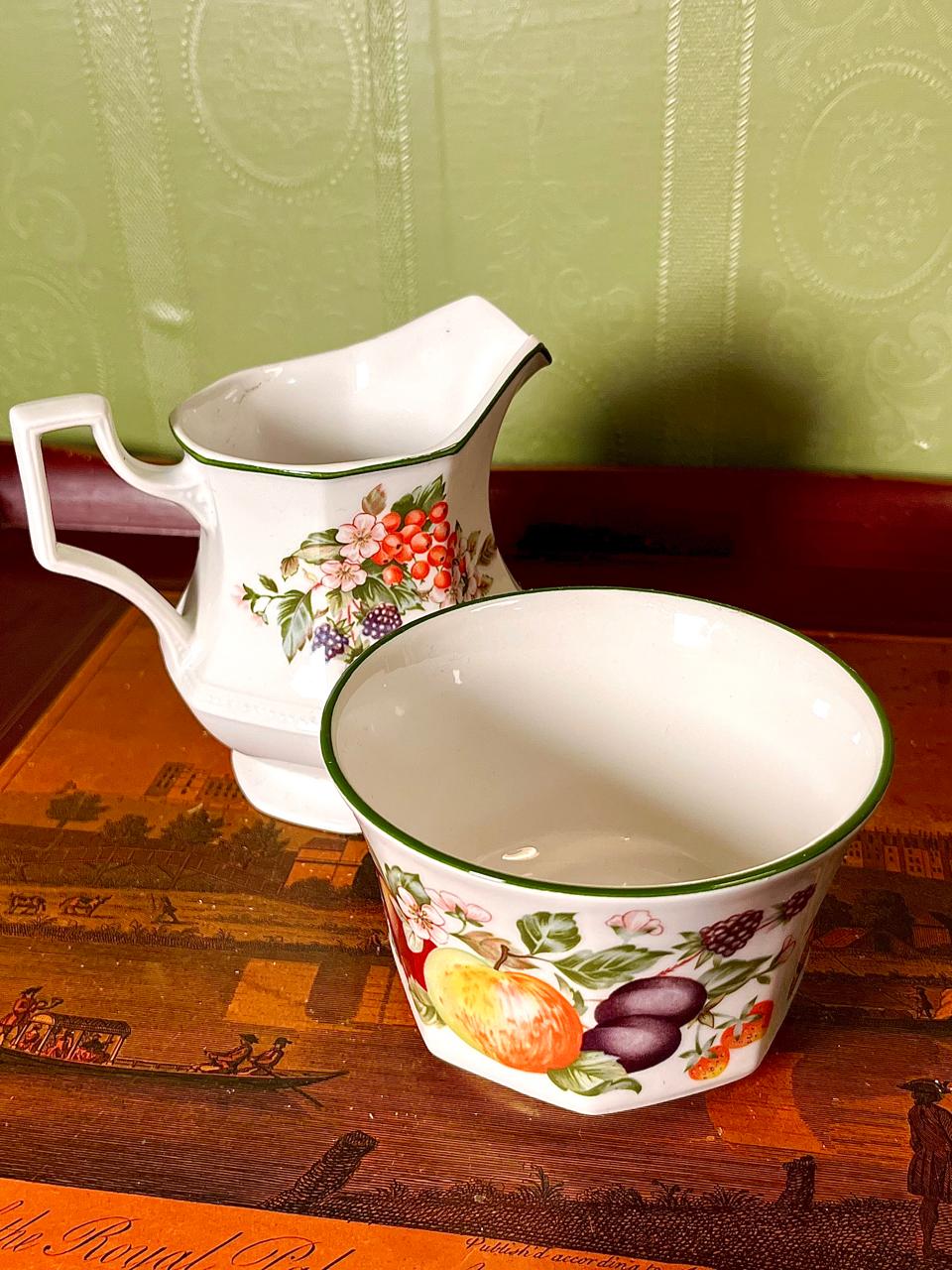 Vintage Fruit Design Jug & Bowl Set, 2 Pieces