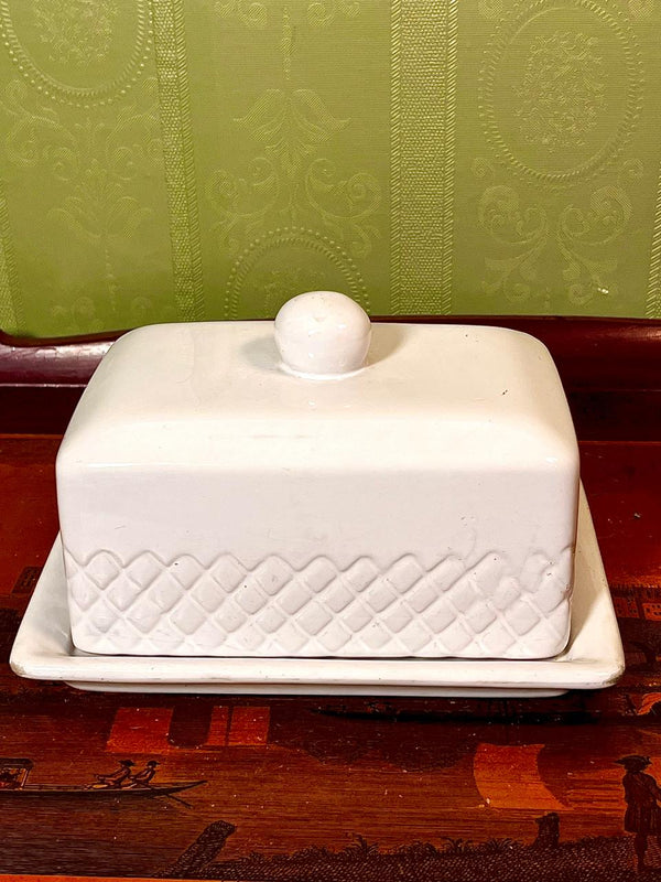 Dunelm White Earthenware Butter Dish 2-Piece Approx. 7 Inch