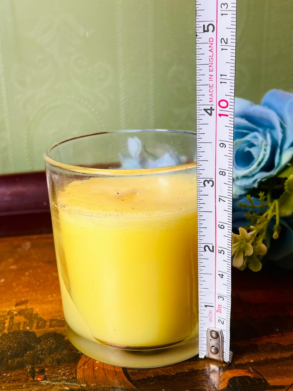 Yellow Wax Candle in Clear Crystal Tumbler 9 cm