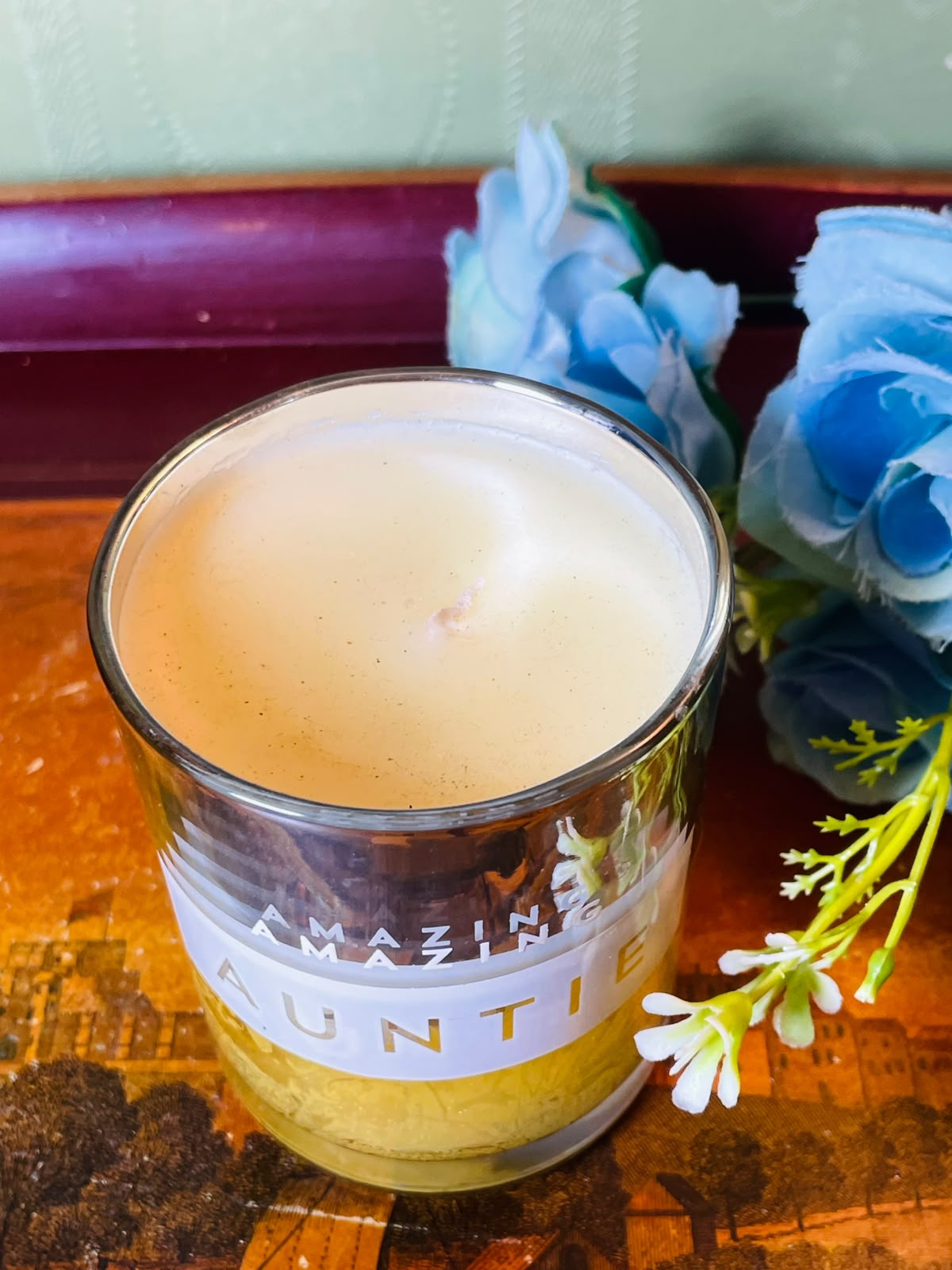 Amazing Auntie Yellow Candle in Clear Crystal Holder 9 cm