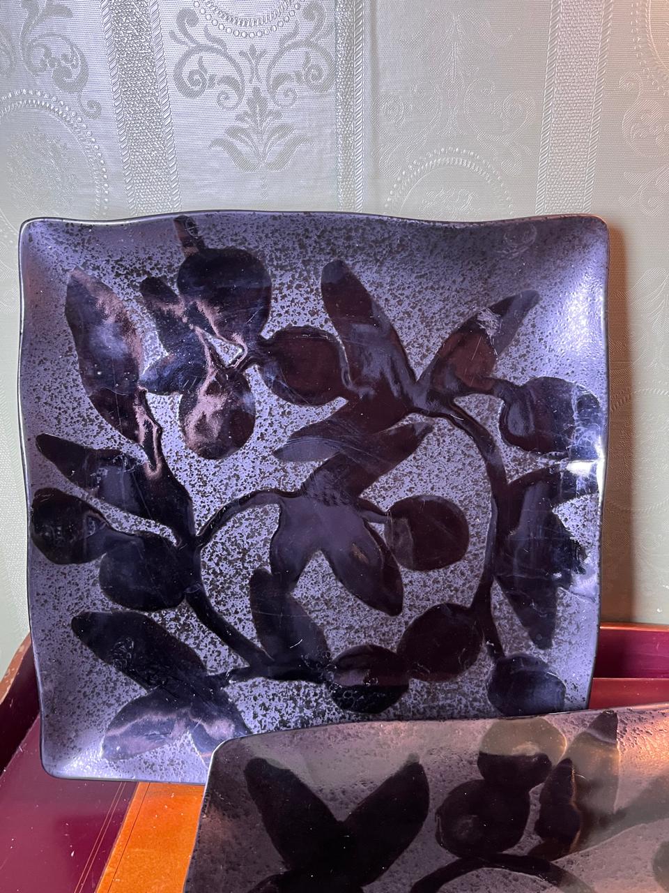 Black Botanical 4-Piece Square Ceramic Plate Set 26 cm