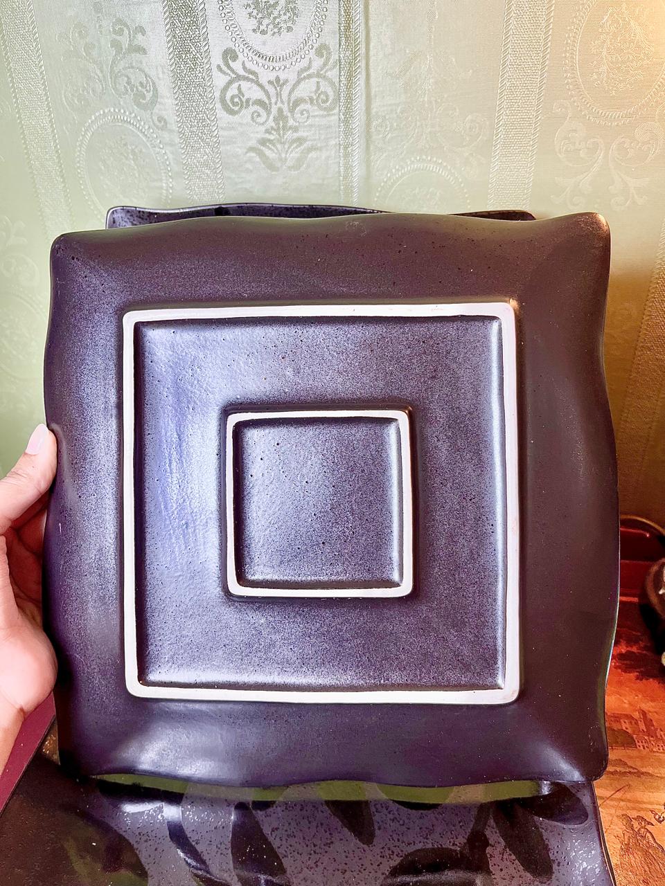 Black Botanical 4-Piece Square Ceramic Plate Set 26 cm