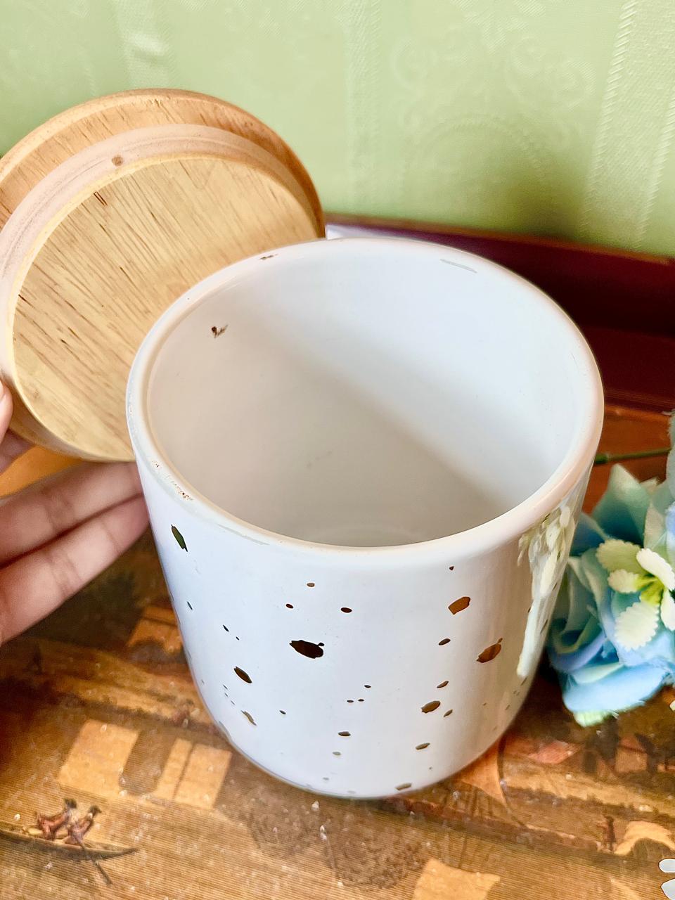 MODE White & Gold Speckled Ceramic Storage Jar with Wooden Airtight Lid 5 Inch