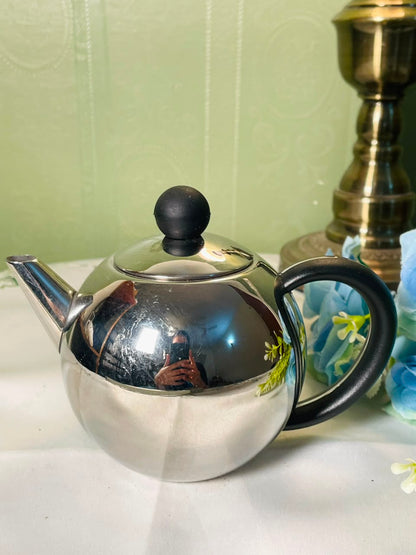 Vintage Polished Metal Teapot with Black Handle, 13 cm