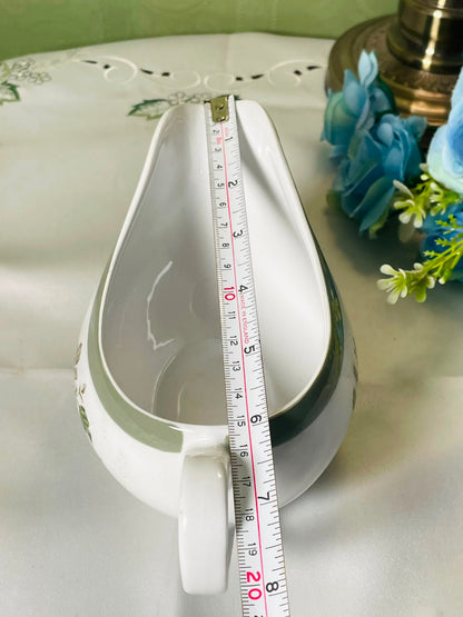 Vintage Alfred Meakin Staffordshire White Fruit Gravy Boat 8 Inch 1 Piece