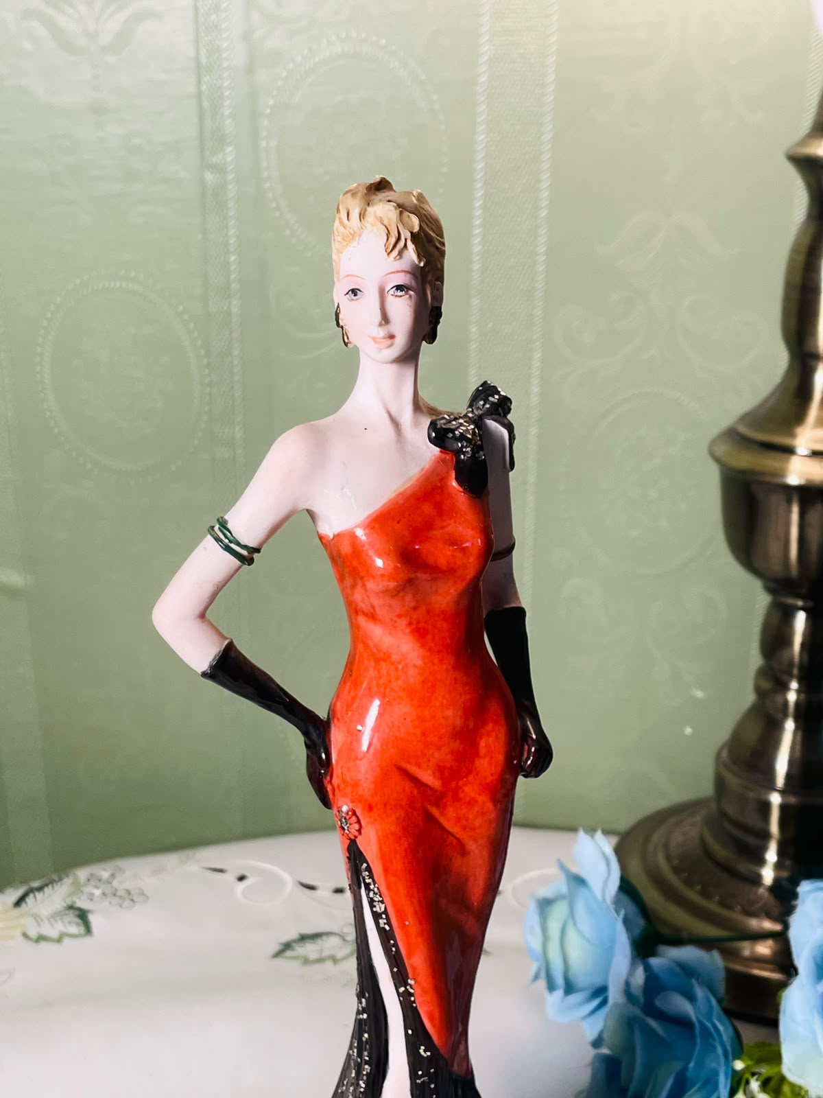 Vintage Lady Figurine Red Black Dress 11 Inch 1 Piece