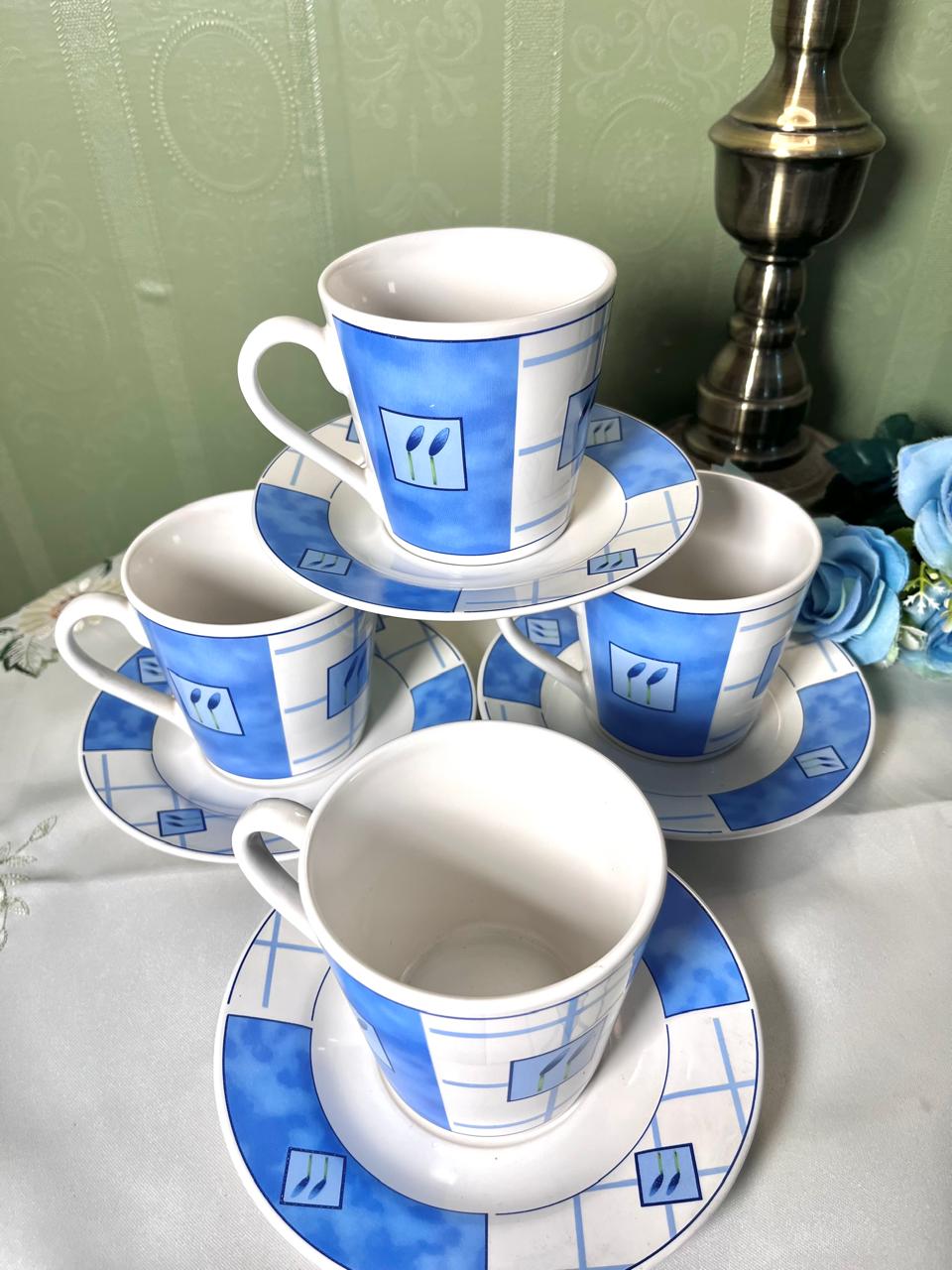 Vintage Blue & White 8-Piece Cup & Saucer Tea Set