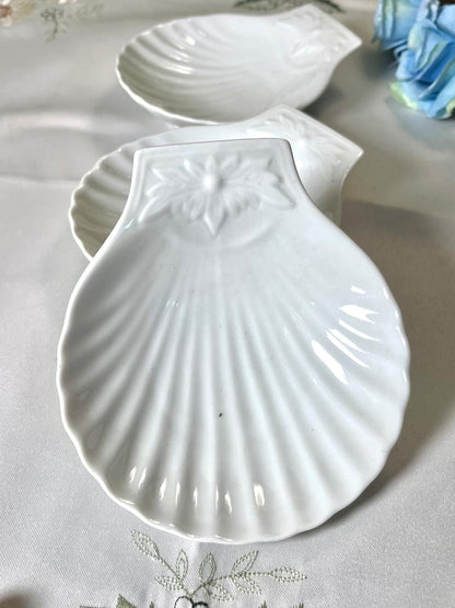 Vintage White Shell-Shaped Ceramic Dishes 3-Piece Set 12 cm