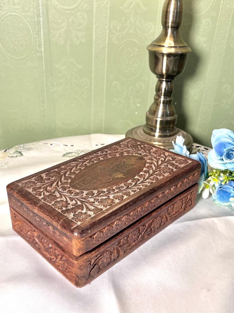 Vintage Carved Wooden Keepsake Box 21 cm