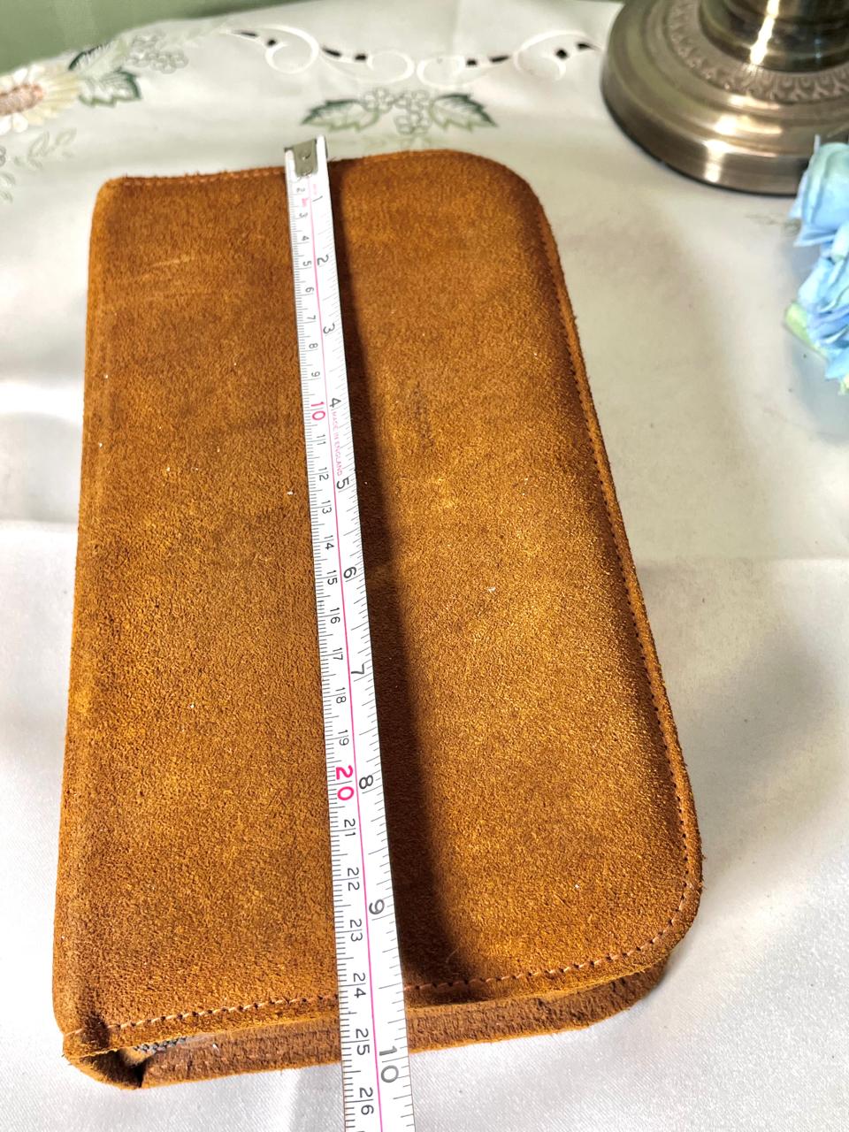 Vintage Multi-Piece Grooming Travel Set in Brown Zip Case