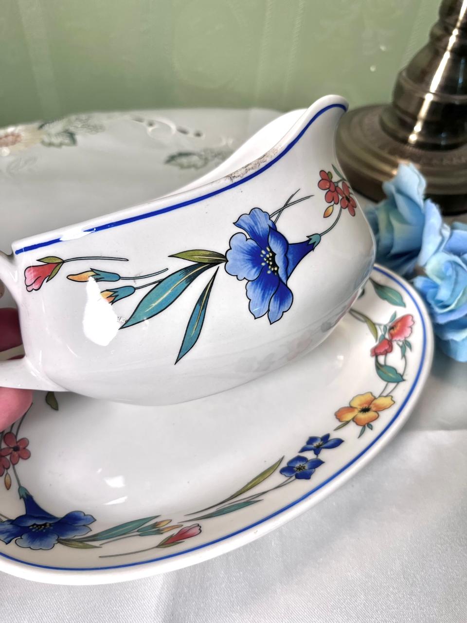 Vintage ALPINE MEADOW Blue Floral Gravy Boat & Underplate 2-Piece Set 19 cm