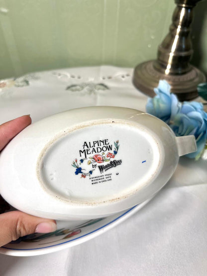 Vintage ALPINE MEADOW Blue Floral Gravy Boat & Underplate 2-Piece Set 19 cm