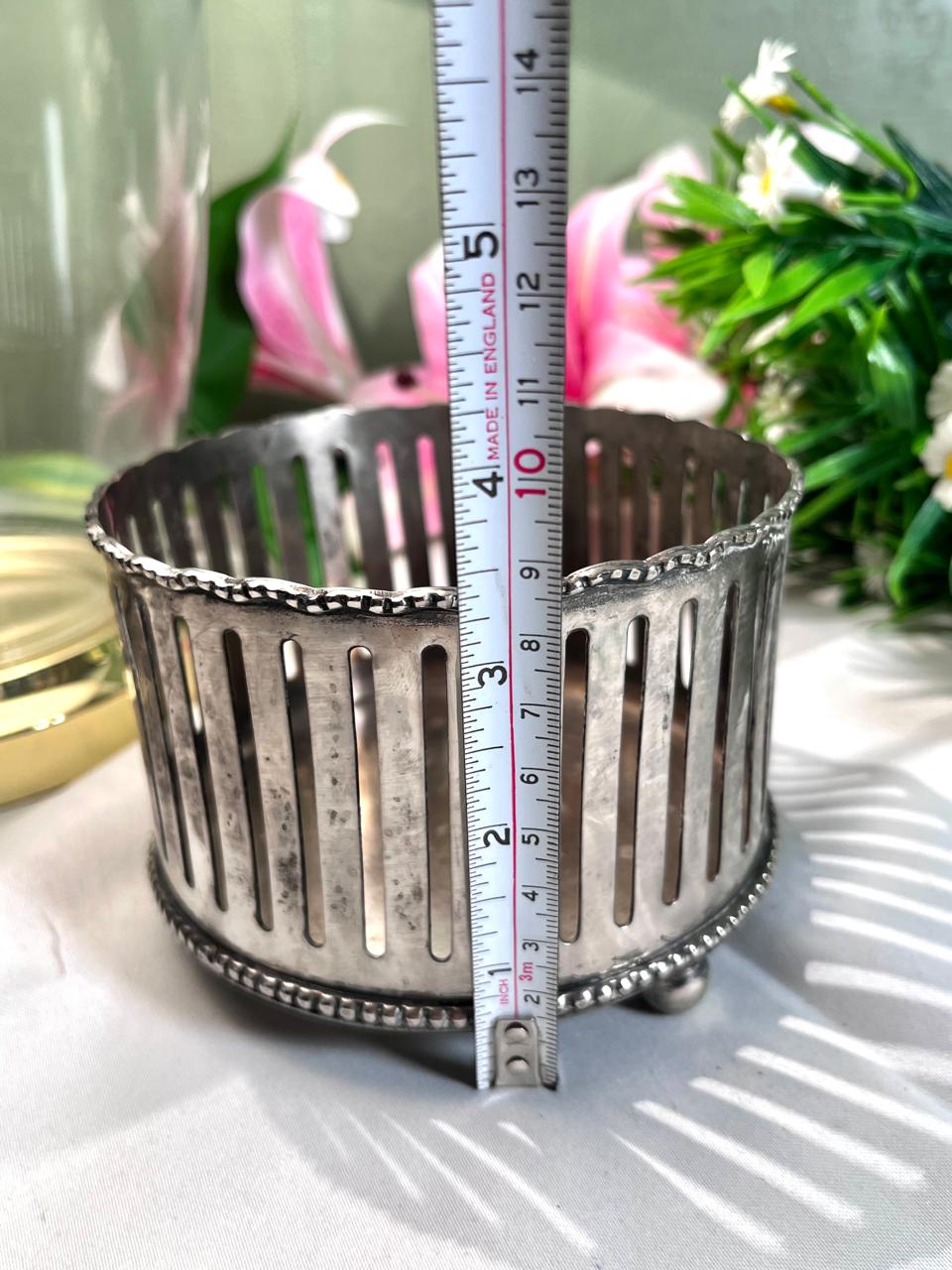 Silver-Tone Round Slotted Decorative Holder 11 cm