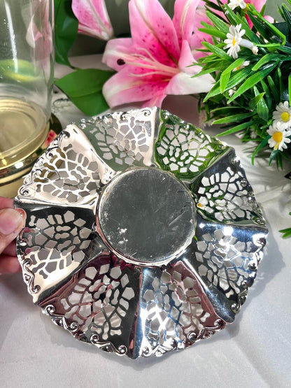 Silver-Tone Pierced Floral Serving Dish 17 cm