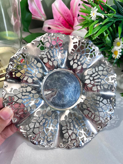 Silver-Tone Pierced Floral Serving Dish 17 cm