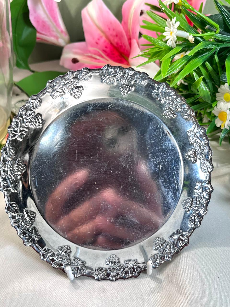 Silver-Tone Grape Vine Serving Plate 14 cm